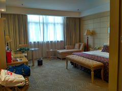 2号楼高级行政大床房-春兰国宾馆(凤城河风景区老街店)