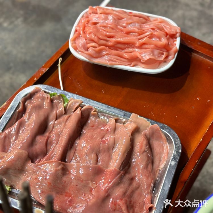 渐入尘埃 但是对于大多数人来说 完全ok 好吃的菜