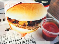 -FATBURGER 特富客汉堡(外交公寓店)