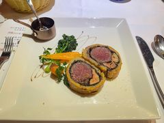 惠灵顿牛排-The V泽惟·低温慢煮料理