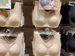 -优衣库(温州财富购物中心店)