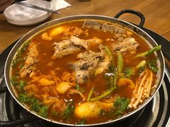 -喇喇排骨火锅·传统韩式脊骨汤(望京西园总店)
