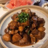 三个人四道菜，共消费150元左右。正宗好吃还不贵！