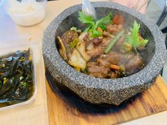 泡泡鸡煲-张妈台式锅烧(深大店)