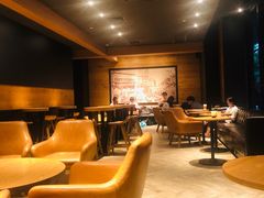 -星巴克(杭州湖滨银泰E区店)