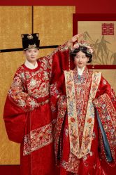 -第一夫人婚纱摄影(南京店)