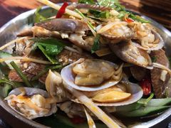 -蚝美人·生蚝海鲜烧烤(茶花园店)
