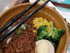 台湾卤肉饭-魏家凉皮(来广营店)