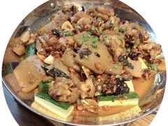 香辣跳跳蛙-吴满满油泼面(北方风味园店)