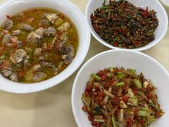 酸萝卜牛肚丝-笨罗卜浏阳菜馆(龙华鹏润达店)