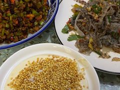 -蜗牛小馆醉乡民谣云南菜(惠新西里店)
