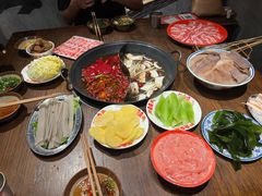 -萍姐火锅·公路夜市(武汉首店)