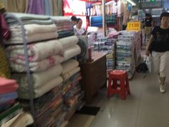 -华佳窗帘布艺广场