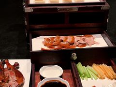酥不腻鱼子酱烤鸭-上饍·中国厨房(建发JFC品尚中心店)