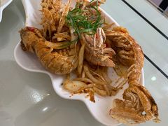 -覃记海鲜美食餐厅