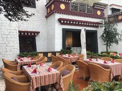 -拉萨圣地天堂洲际大饭店-自助餐厅