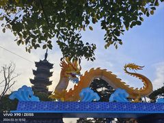 -龙华寺