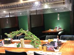 大堂-肉魁屋·烧肉·烧鸟·酒场(高新店)