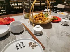 -渔语鱼新川菜Bistro(万象天地店)