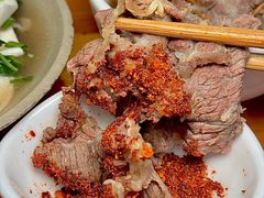 -大众跷脚牛肉馆·非遗传承单位(峨眉山店)