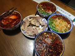 -吾穆勒蓬灰牛肉面·清真(中海河山郡店)