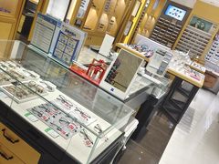 -宝岛眼镜·蔡司·依视路·青少儿近视防控验配中心(太白印象城店)