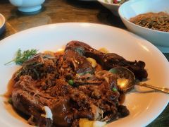 拆骨八宝鸭-上海小南国(正大店)