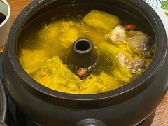 -云海肴·汽锅鸡·云南菜(天山百盛优客店)