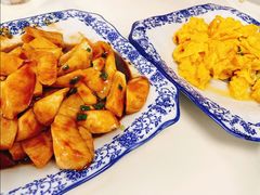 -七的湖·晚芳亭·阳澄湖农家菜·大闸蟹(莲花岛店)
