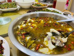酸菜鱼-陈有良尖椒鸡(渝中旗舰店)