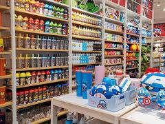 -名创优品(惠州华贸购物中心店)