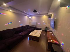 -东玥会所聚会轰趴别墅(东丽湖欢乐谷店)