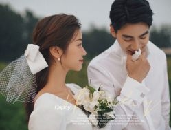 -易摄影婚纱摄影工作室
