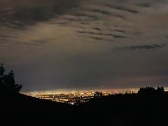-鬼笑石后山停车场