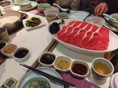 -洪氏嗨捞·猪肚鸡火锅(阳光天地店)