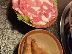-渝井巷重庆老火锅(沈阳吉祥店)