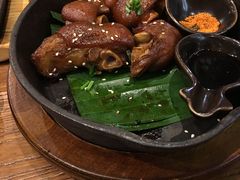 个旧烤猪蹄-云海肴·汽锅鸡·云南菜(天山百盛优客店)