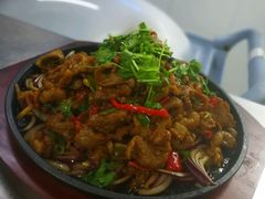 铁板孜然羊肉-喜满堂 望喜园·融合菜