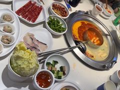 -周师兄大刀腰片火锅(磁器口直营店)