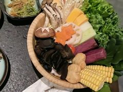 -湊湊火锅·茶憩(新中关购物中心店)