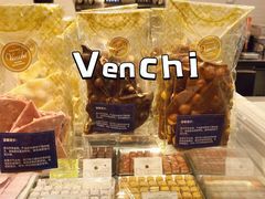 -VENCHI 闻绮(上海佛罗伦萨小镇店)