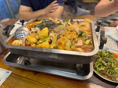 -后街佬·炭火鲜鱼杂(南城店)
