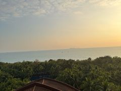 -三亚湾海居铂尔曼度假酒店