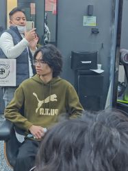 -藤野造型专业烫染接发