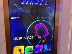 -皇马纯KTV·量贩·聚会(民治店)