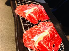 -铭牛烧肉·和牛海鲜自助(高新月牙湖店)