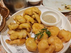 -红樱桃·欢乐餐厅(太原里店)