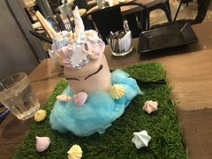 -Benjamin Browns Bistro & Bakery