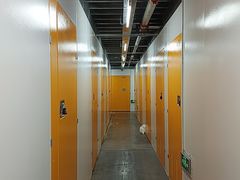 -安东易迷你自助仓储寄存仓库(顾戴路店)