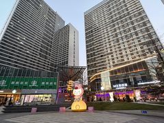 -广州高铁南站亚朵酒店